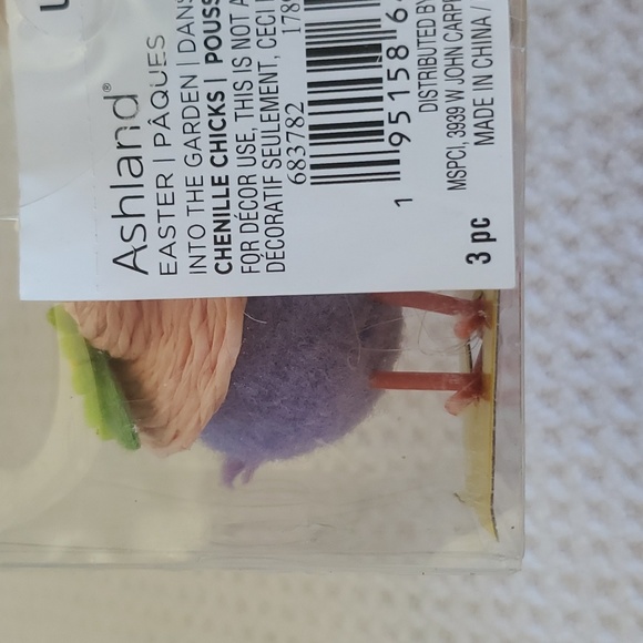 ASSORTED EASTER DECOR CHICKS - Picture 3 of 6